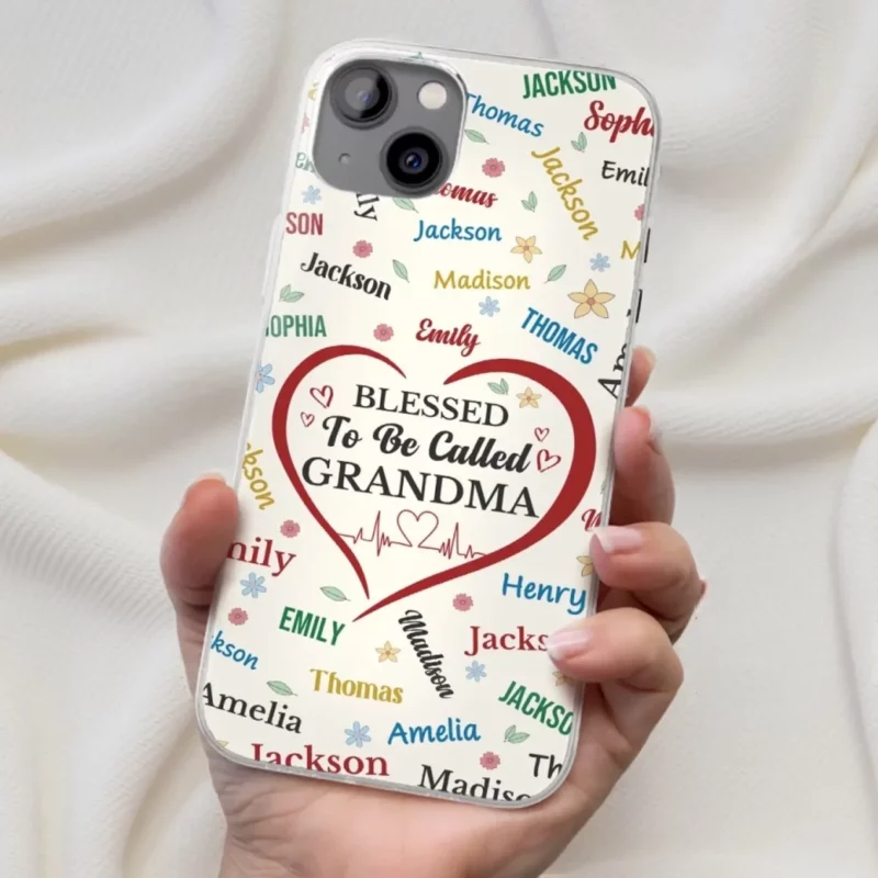 Grandma, A Name Carved in My Heart - Custom Clear Phone Case with Personalized Family Design - Mother's Day, Gift For Mom, Grandma - Image 3